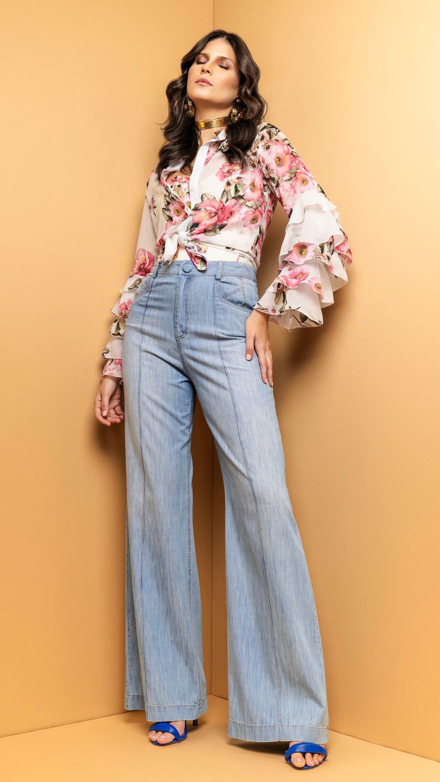 AMBER Floral Ruffled Long Sleeve Blouse
